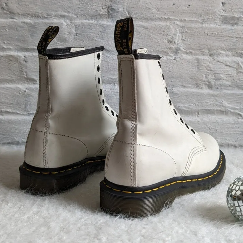 Dr Martens Docs White High Top Leather Combat Boots Kawaii Grunge Biker Shoes